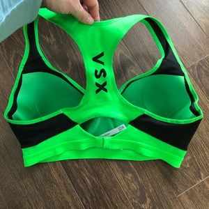 Victoria's Secret Intimates & Sleepwear - Victoria Secret Bra Victoria's Secret Intimates & Sleepwear - Victoria Secret Bra